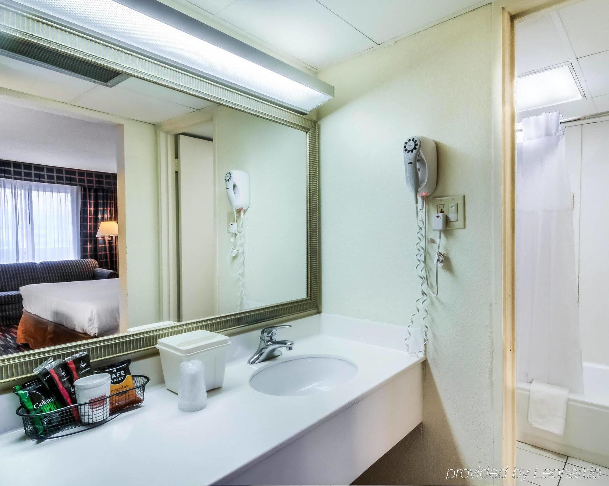 Econo Lodge - Саут-Бенд Екстер'єр фото